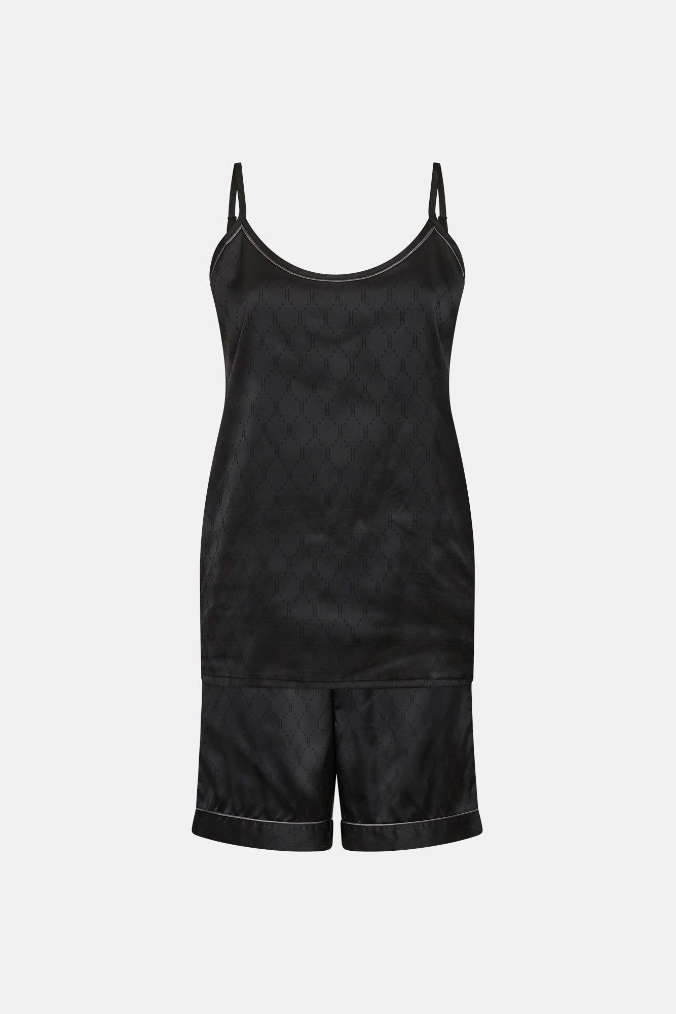 HYPETHEDETAiL satin bolur og stuttbuxna set