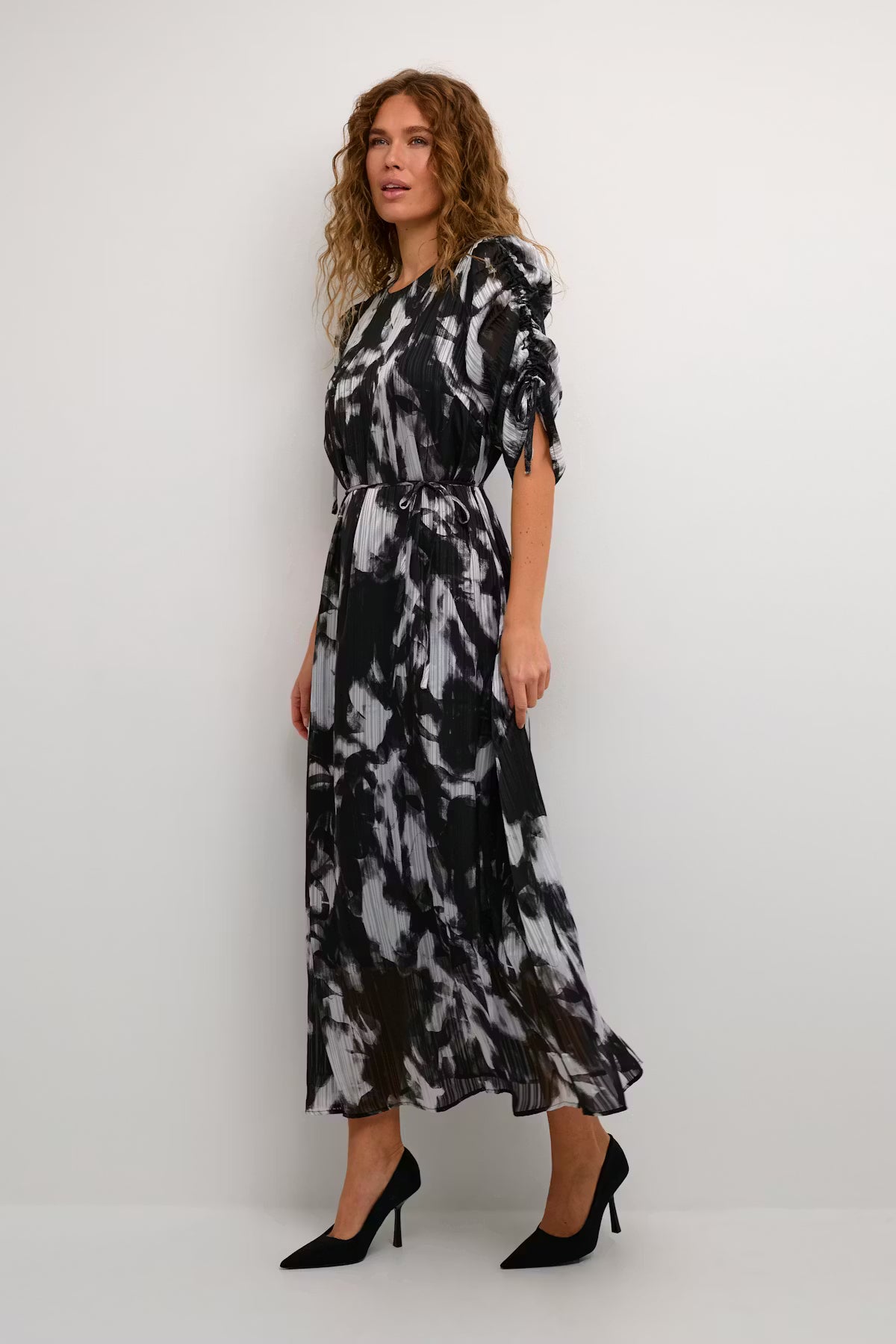 Lifa Maxi Dress