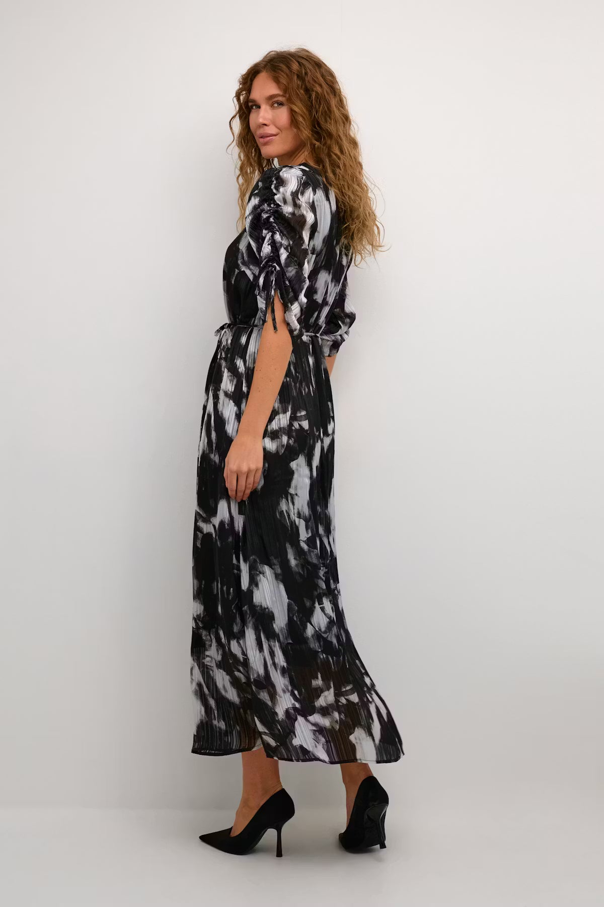 Lifa Maxi Dress