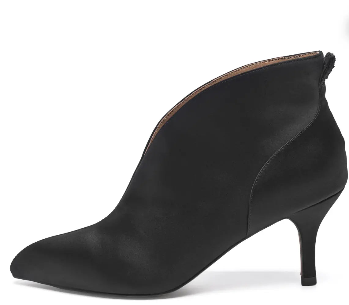 Valentine Low Cut Satin-020 Black