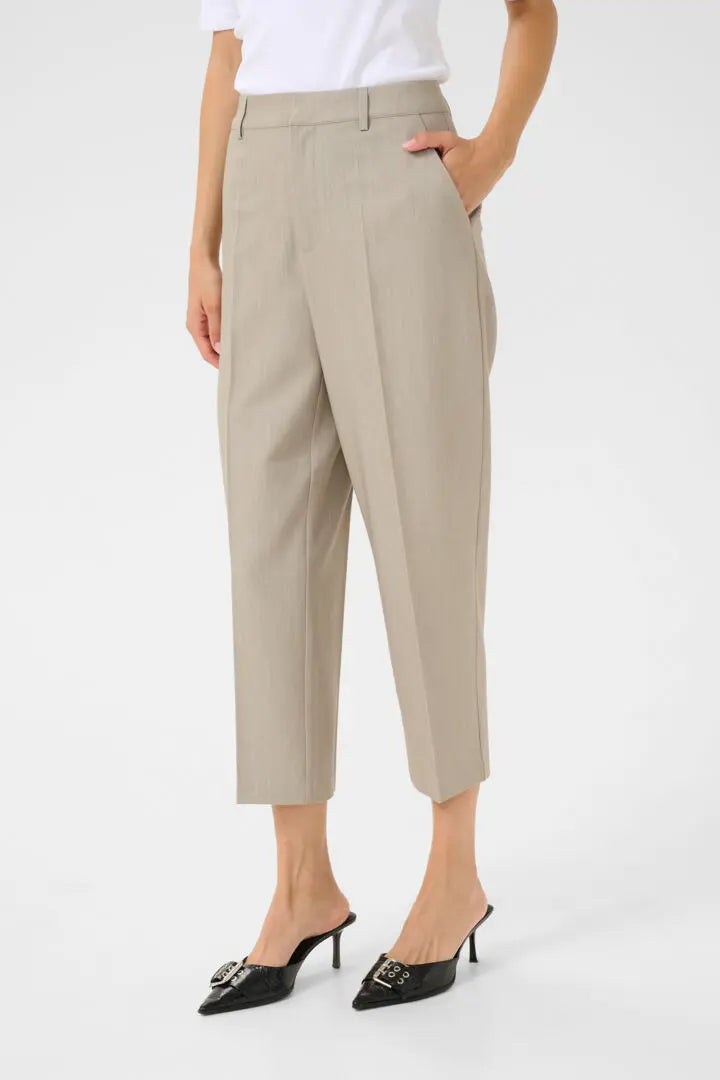 KAsakura Cropped Zipper pants (Elephant Skin Melange)