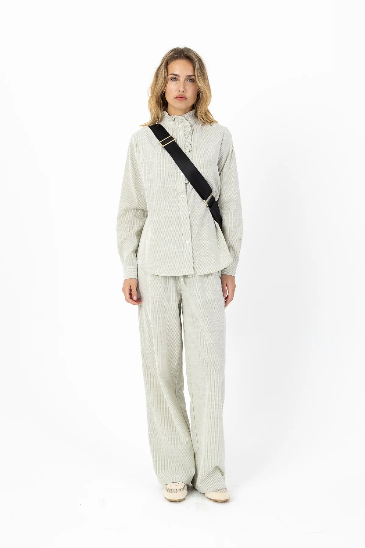 Braided Hliðartaska