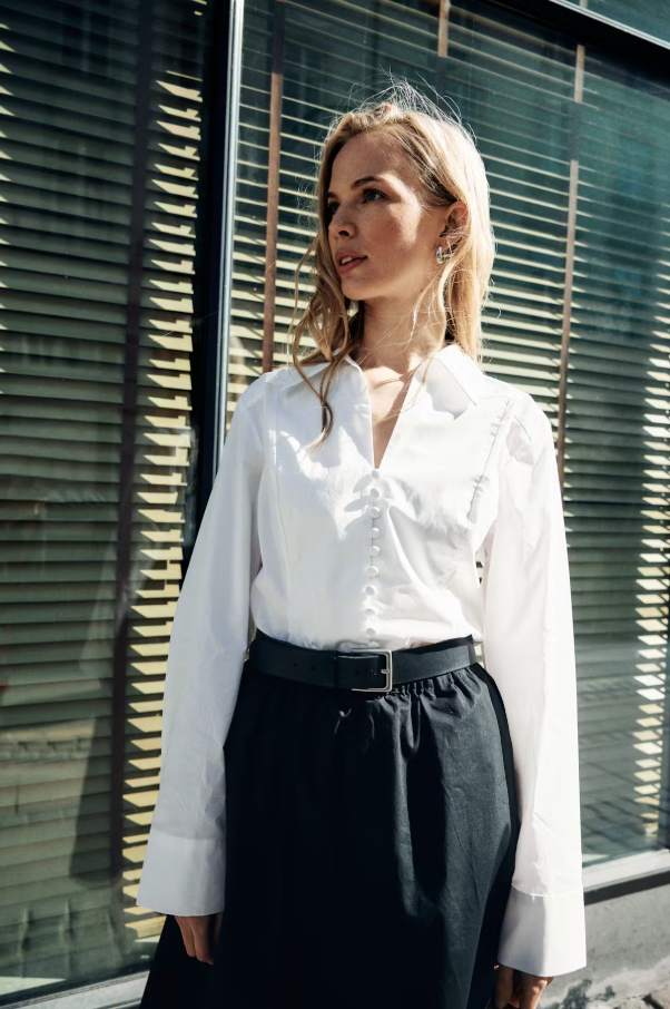 CAMILLE Skyrta