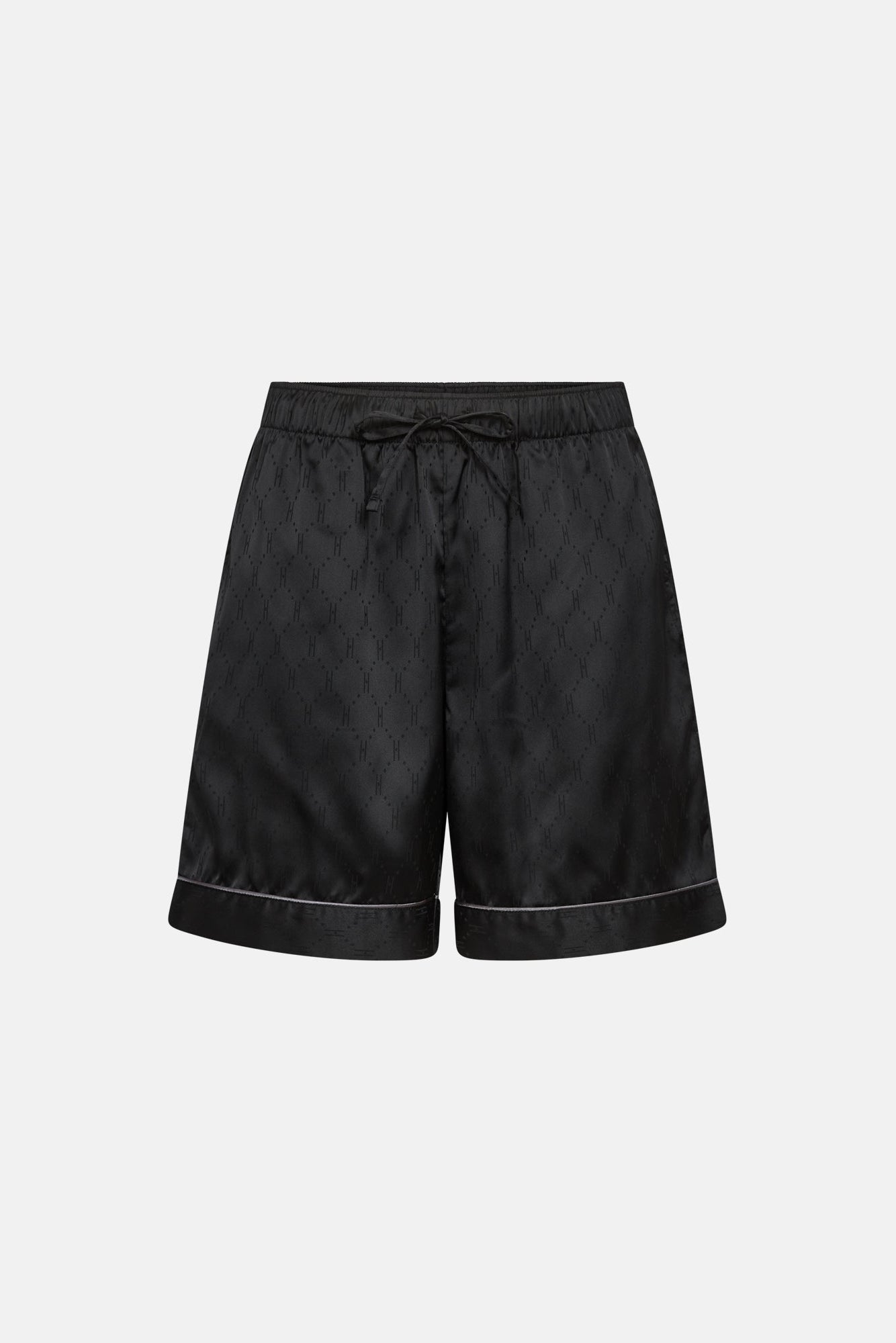 HYPETHEDETAiL satin bolur og stuttbuxna set