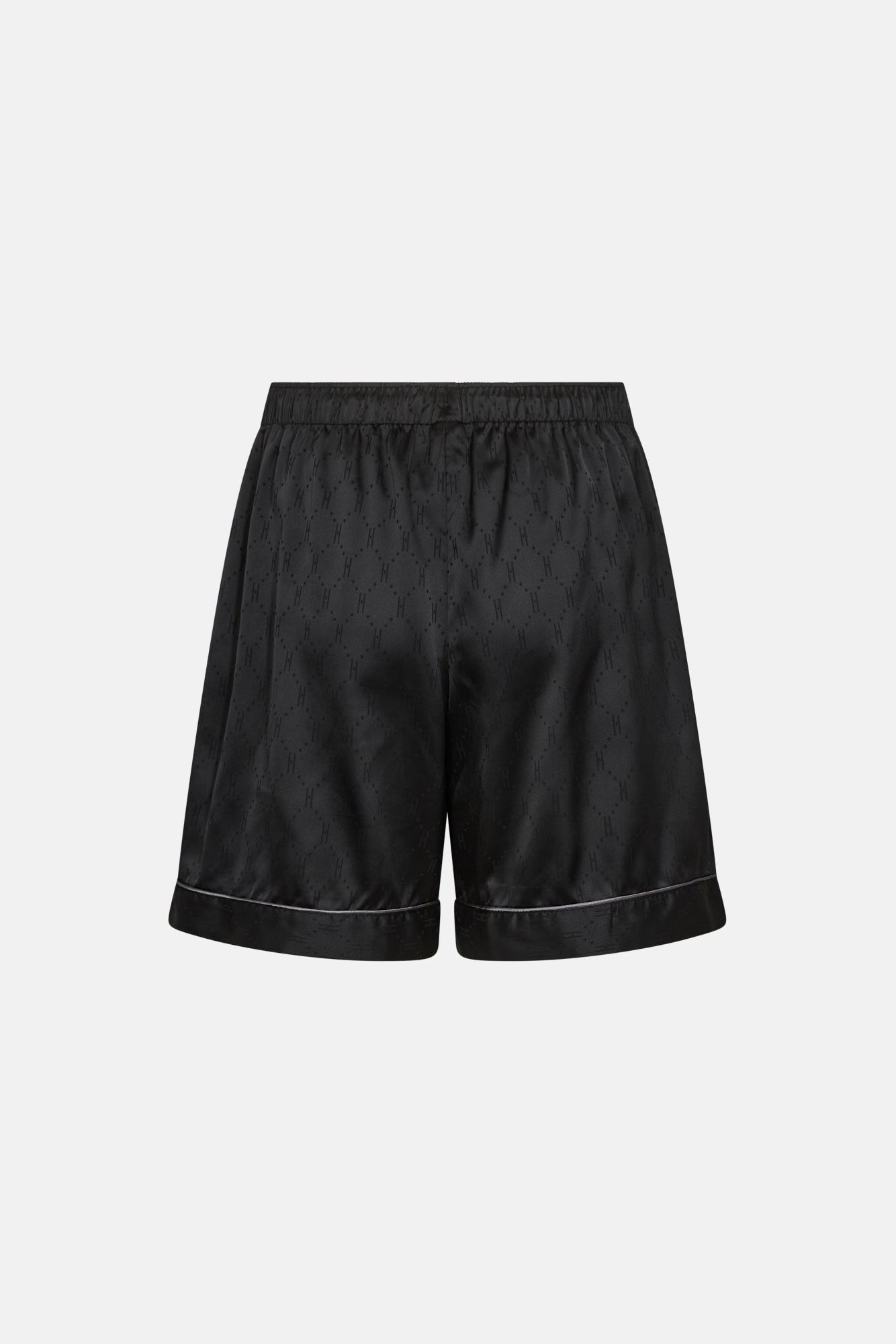 HYPETHEDETAiL satin bolur og stuttbuxna set