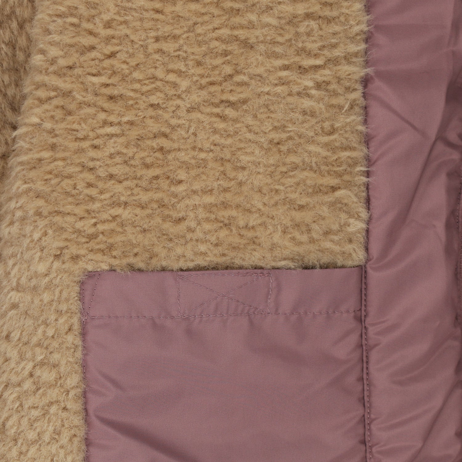 Baltic Fóðraður Jakki