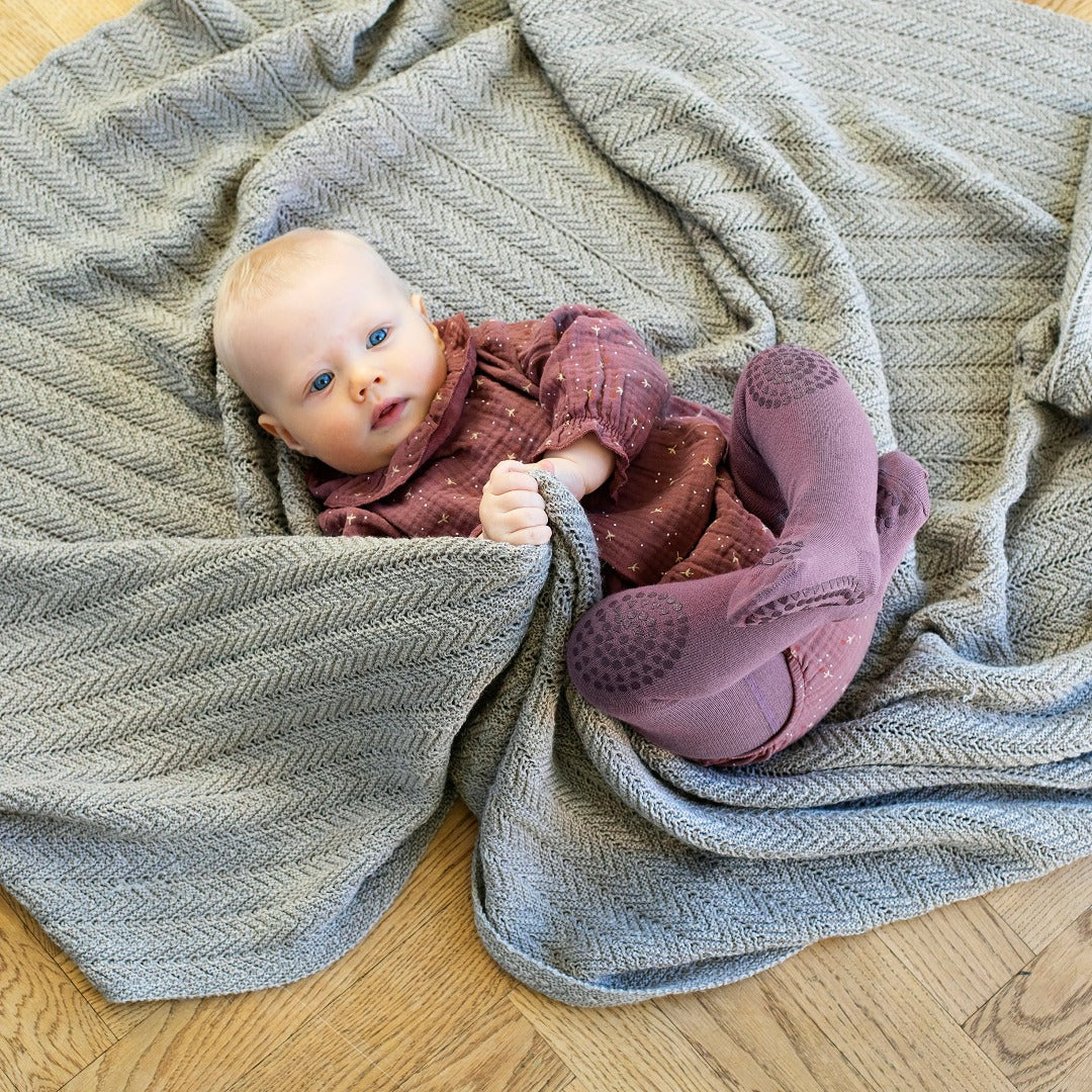GoBabyGo skriðsokkabuxur með stömum sóla