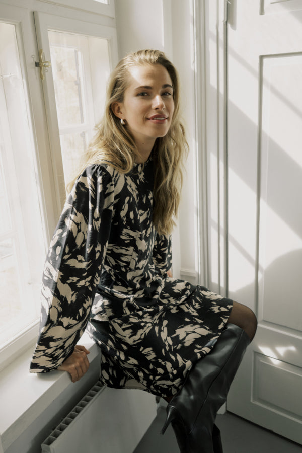ULLA Kjóll