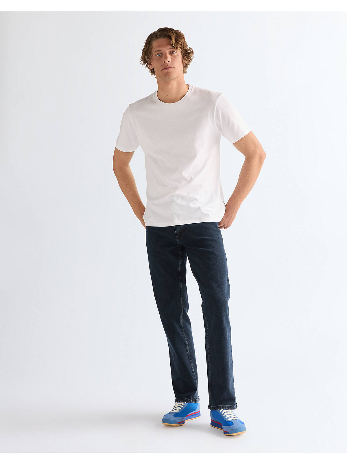 Wrangler Straight Gallabuxur, Blue Black