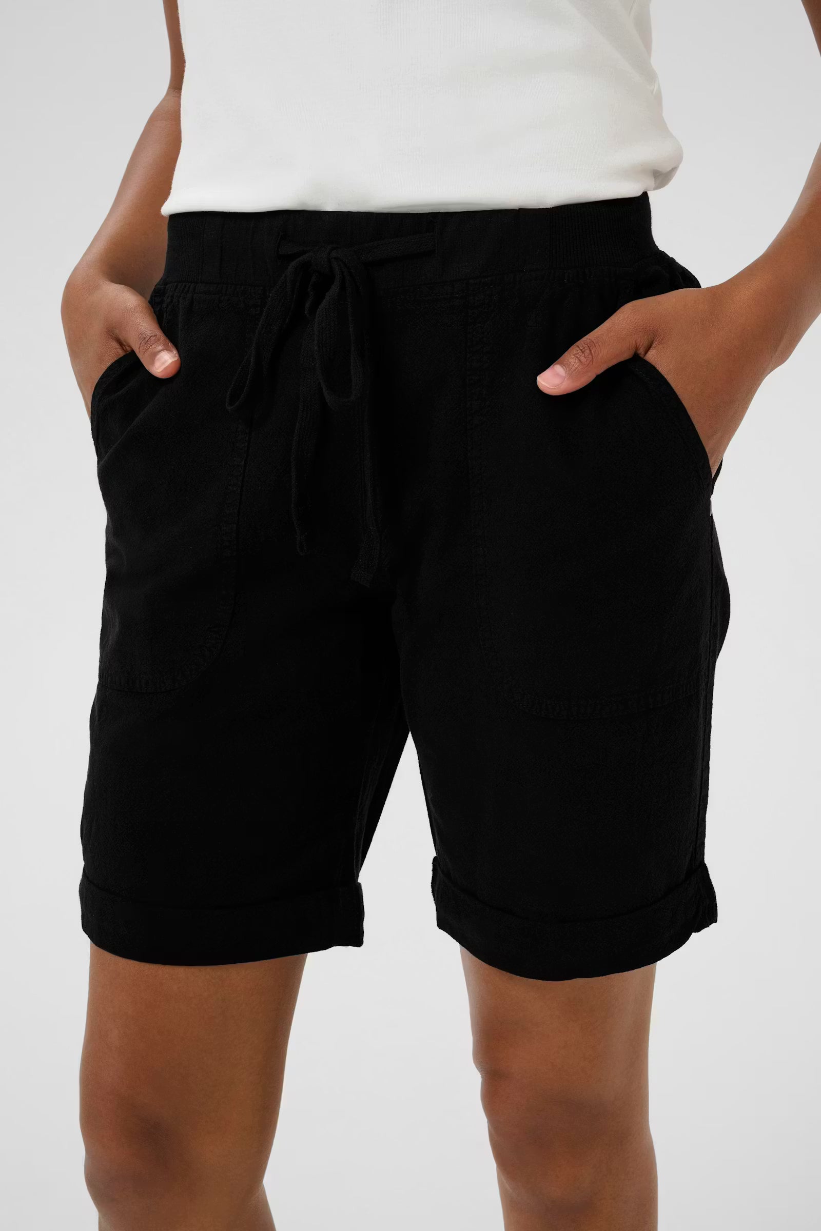 Naya Liah Stuttbuxur