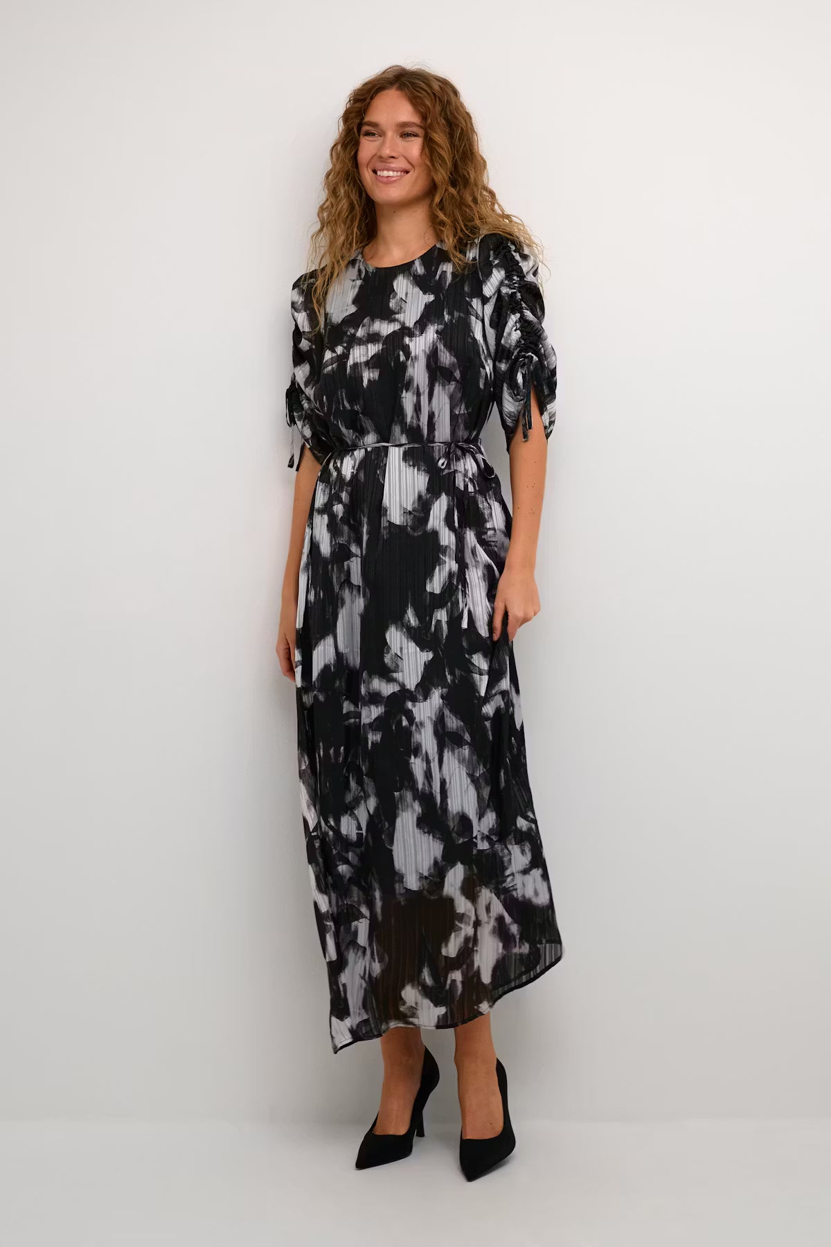 Lifa Maxi Dress