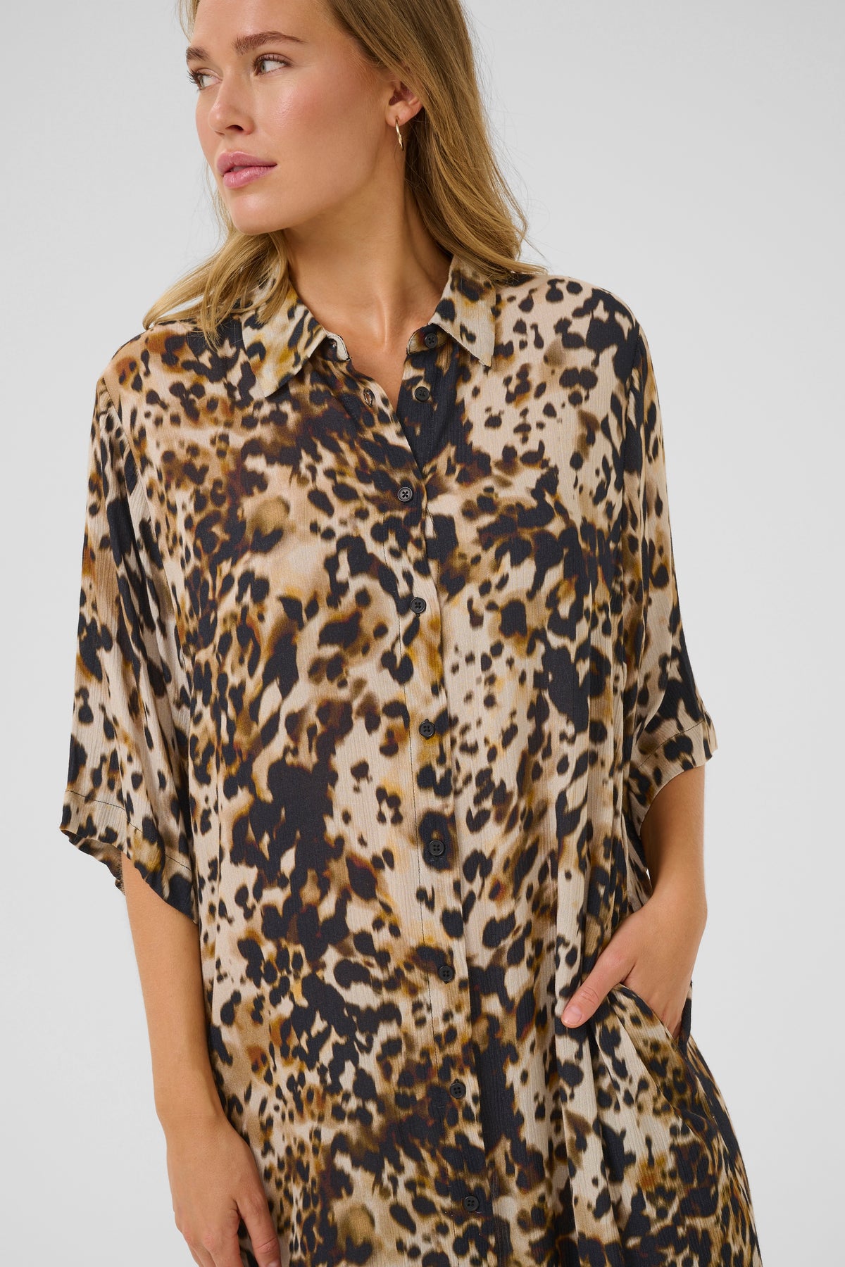 Kaffe KAthora Amber Skyrtukjóll, Leopard Print, nærmynd