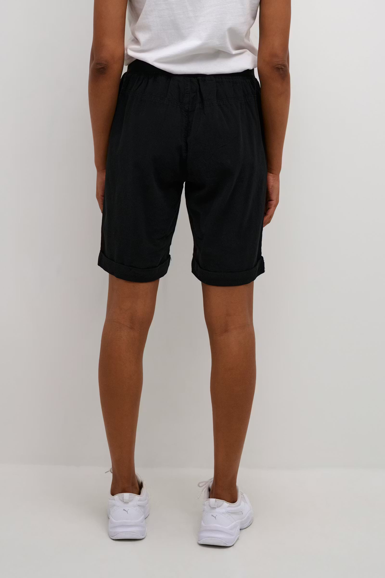 Naya Liah Stuttbuxur