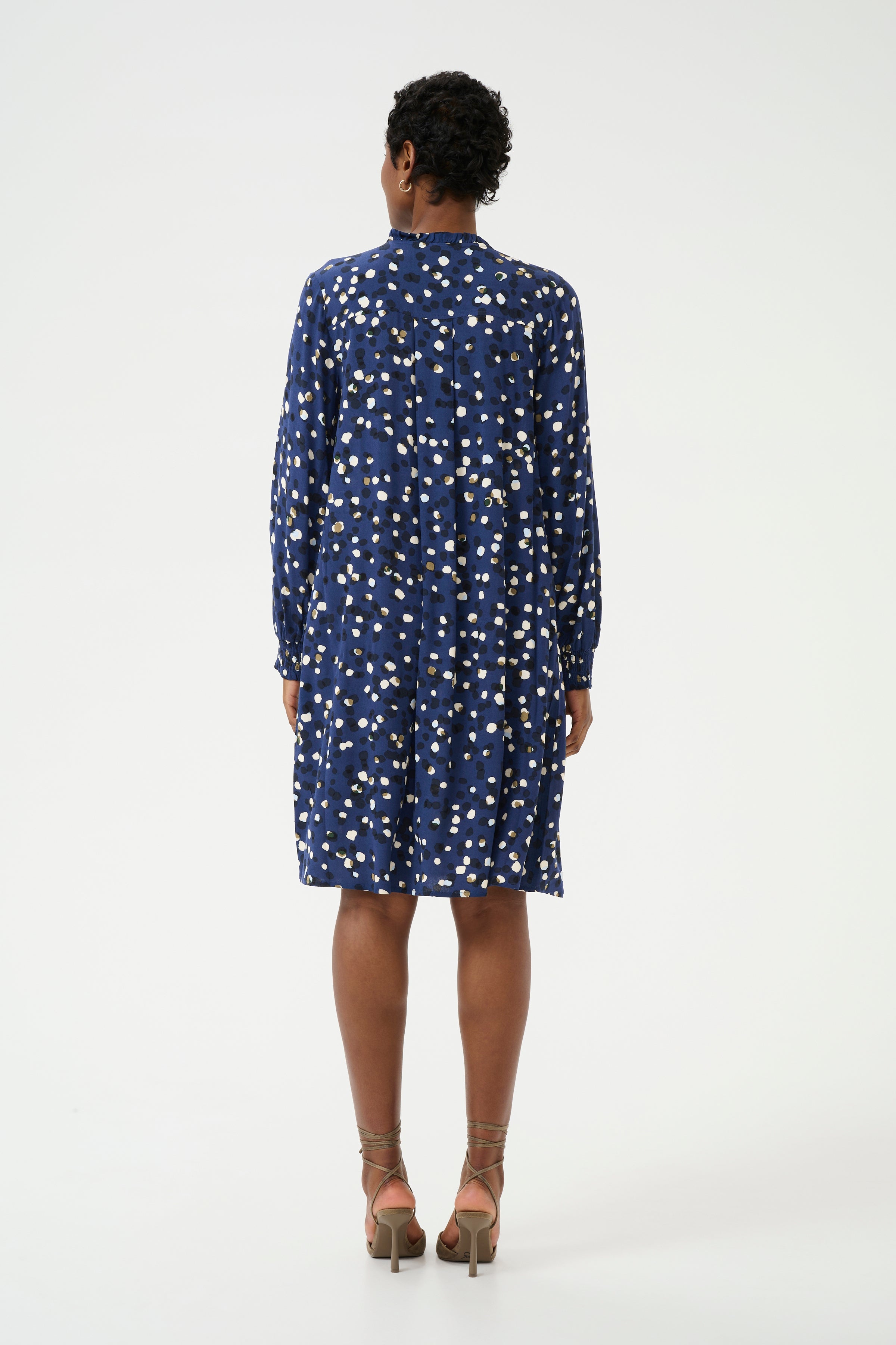 Brandy Andrea kjóll