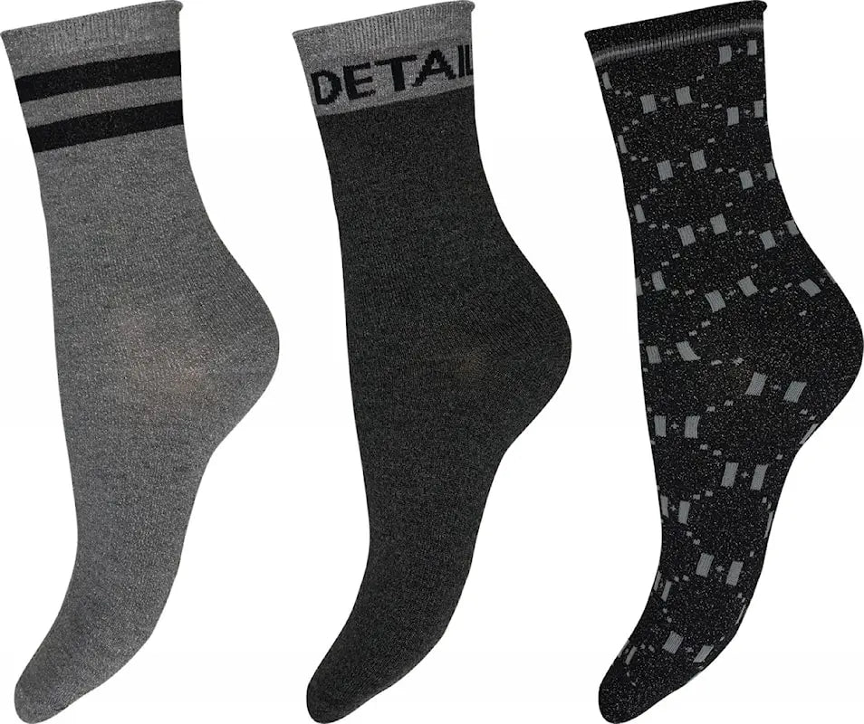 HYPETHEDETAiL socks 3-pack-Multicolour