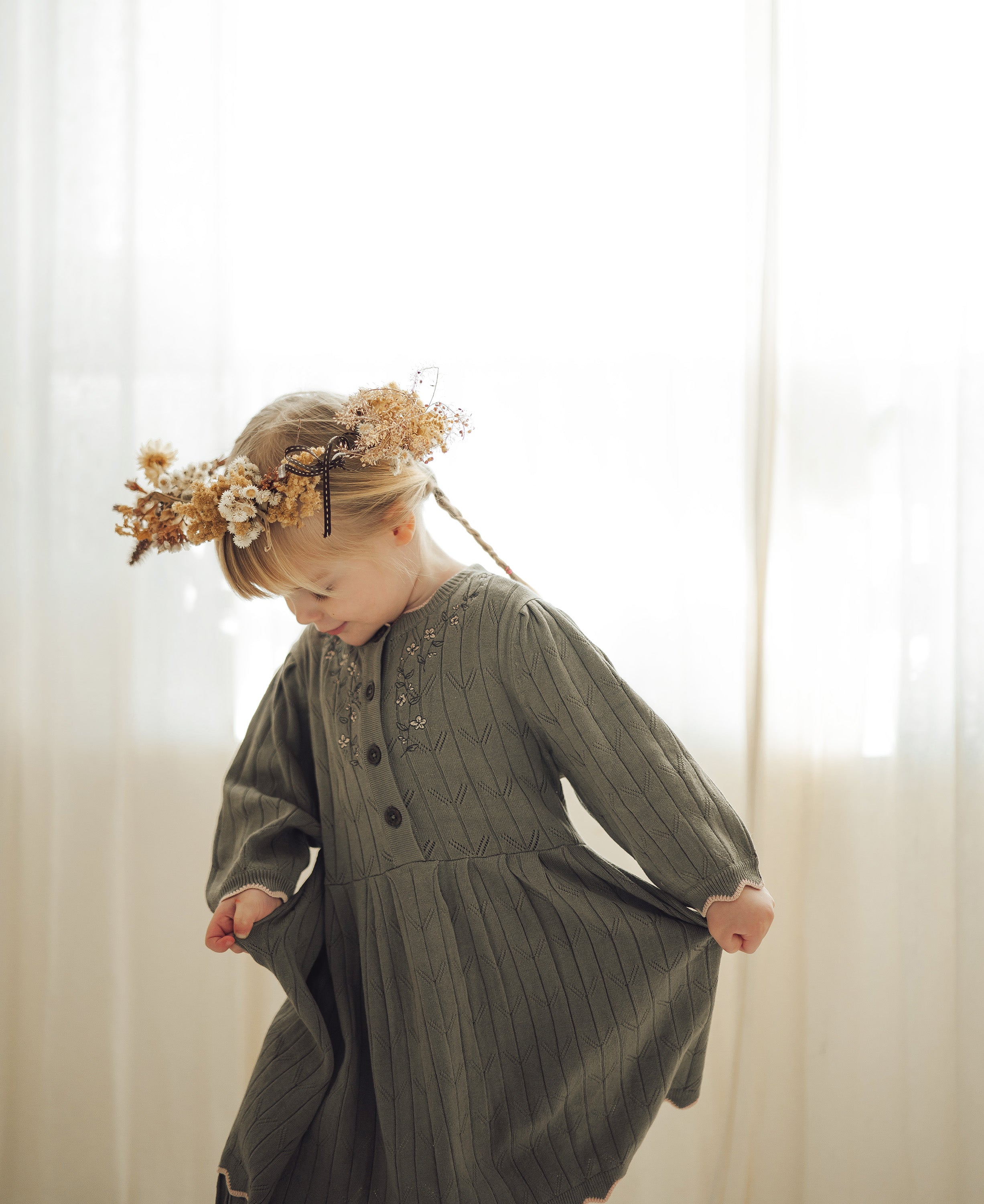 SUNNY bróderaður Kjóll