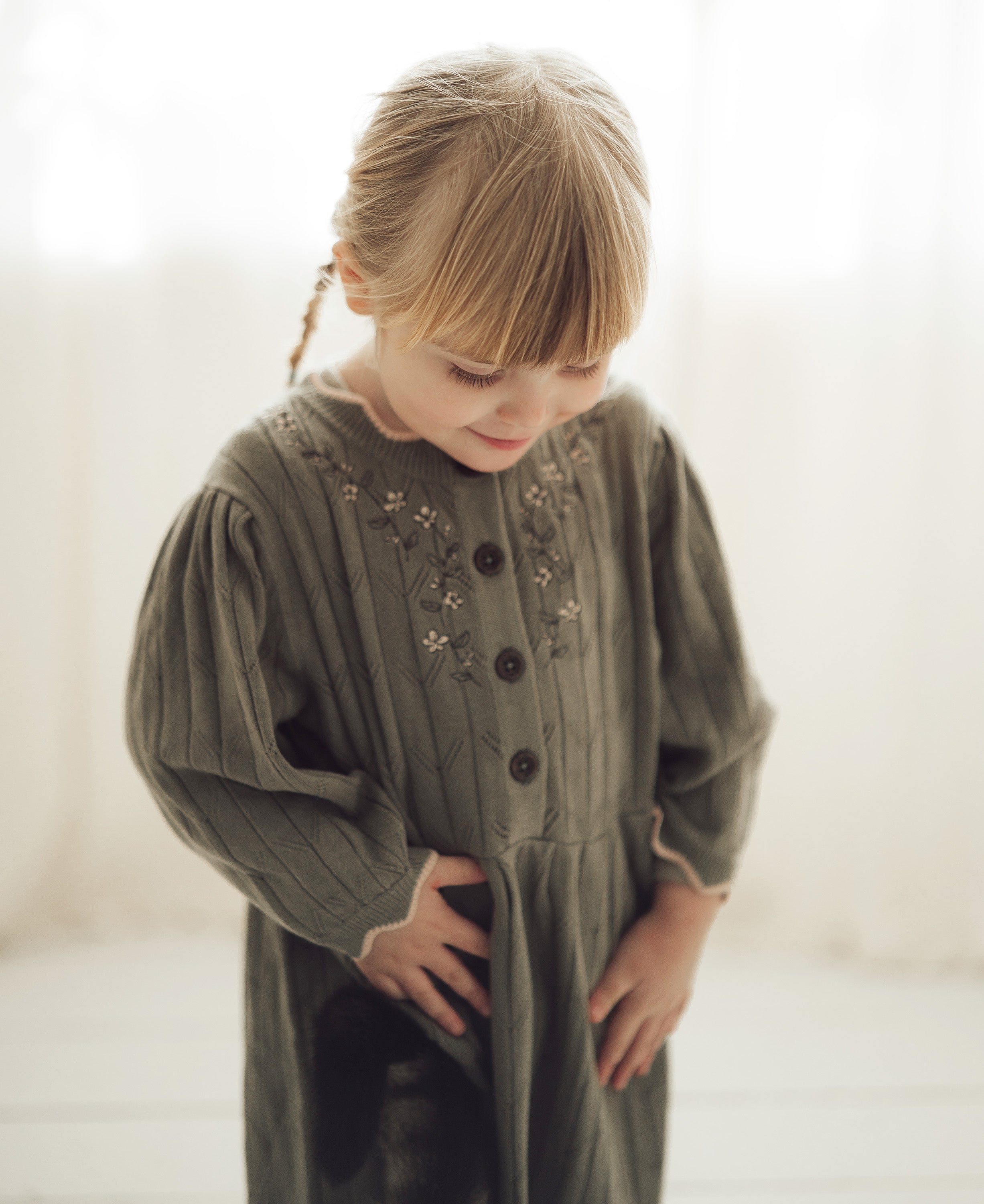 SUNNY bróderaður Kjóll