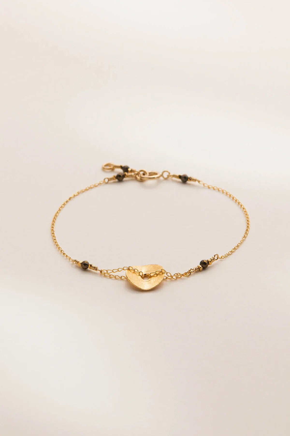 CIRCLE armband — gyllt