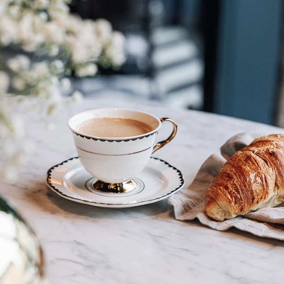 Lignano Sabbiadoro bolli með undirskál