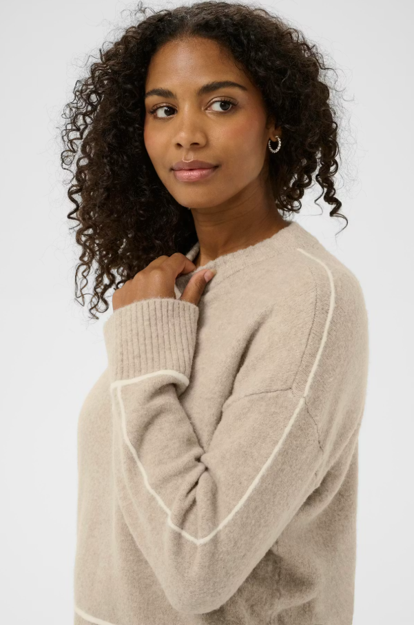 JINIE Peysa