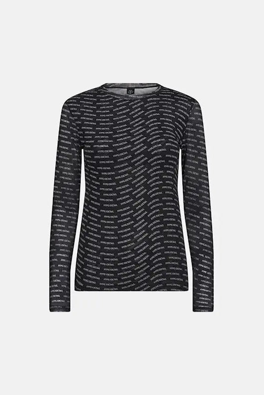 HYPETHEDETAiL blússa með svörtu prenti